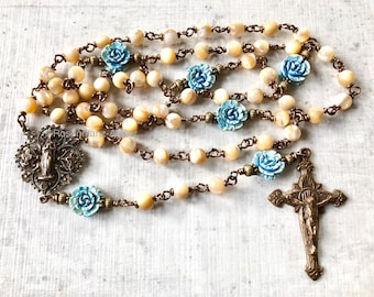 Rosary wirewrapped Bronze Saint Mary Madgalene mother of pearl hearts medal catholic Jewelry by Rosenkranz-Atelier