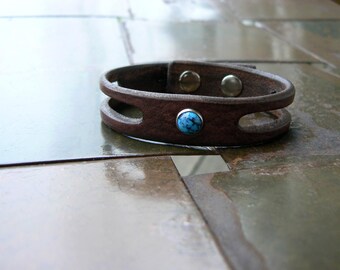 Lil Trinity Leather Bracelet, Men's Women's Turquoise Bracelet, Native American Style Leather Jewelry, Boho Hippie Tribal Leather Wrist Band