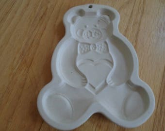 SALE Pampered Chef Teddy Bear cookie mold 1991