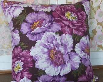 Pretty Purple Floral Cushion Cover