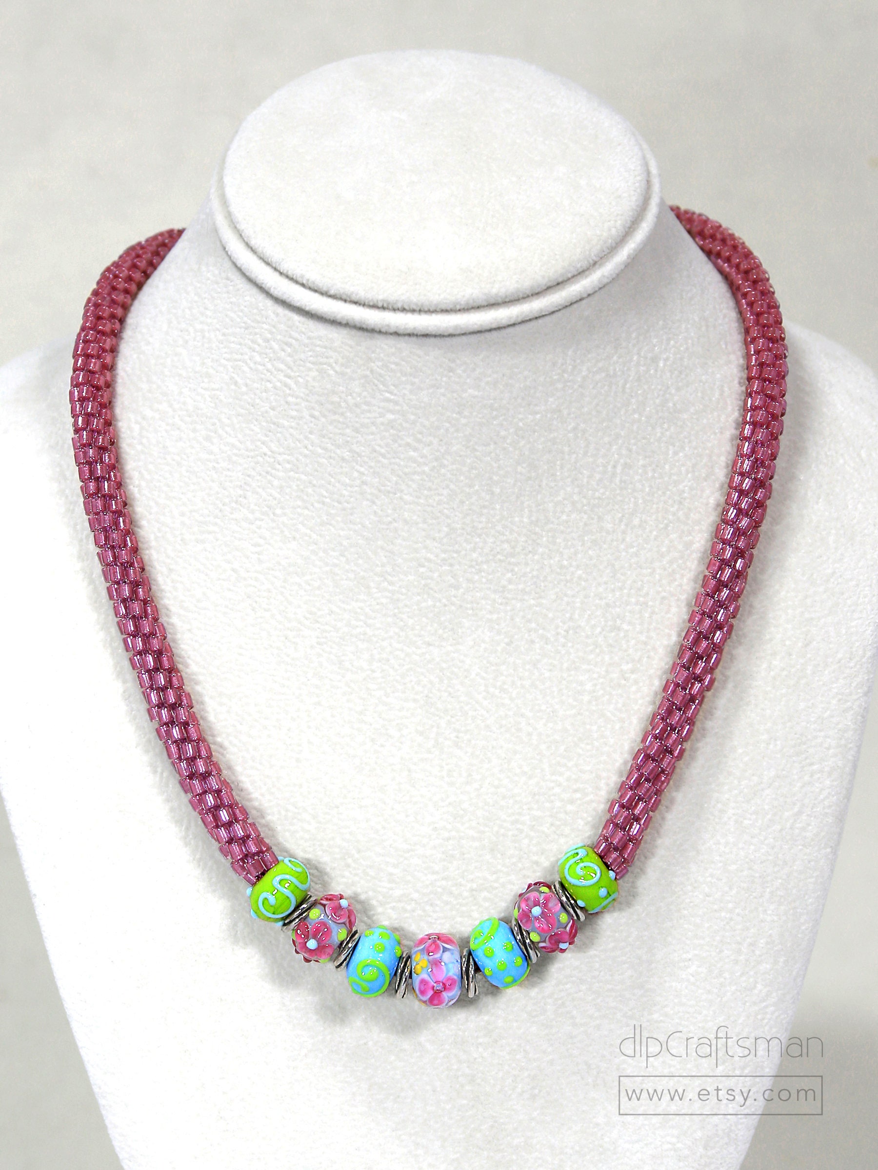 Download Magenta Kumihimo Necklace Tri-color Beaded Necklace