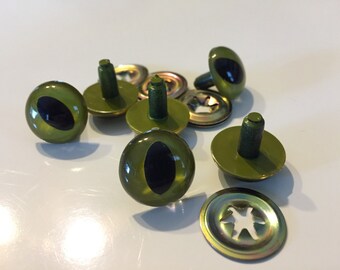 20mm Olive Green Cat Eyes 3 pairs