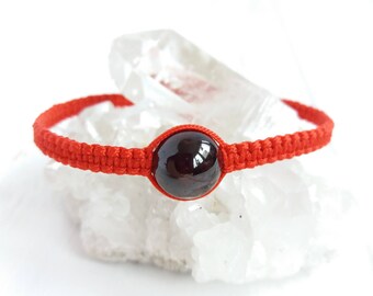 Red string bracelet 10mm Garnet Good luck Friendship Kabbalah Evil eye Love energy Courage Everyday Protection Women bracelet jewelry gift