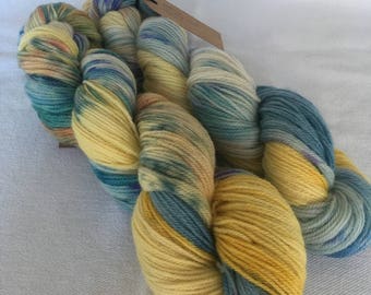 Hand-dyed Merino Charity Yarn 'Acacia'
