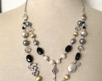 Antique mother of pearl Necklace