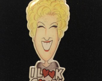 I look Good, lapel pin