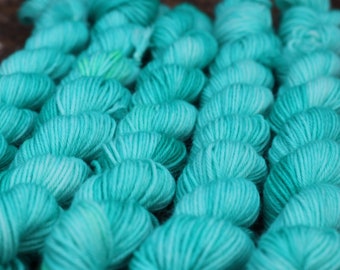 Turquoise - Hand Dyed Superwash 75/25 Merino Nylon Yarn - 20g 80m Mini Skein - Sock