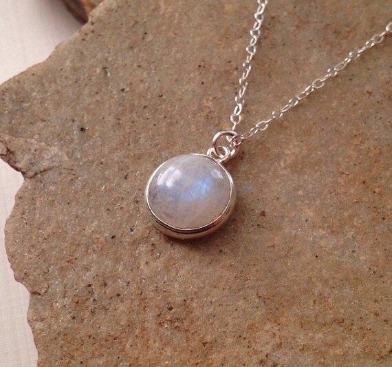 Items similar to Moonstone Necklace -Moonstone Necklace in Sterling ...