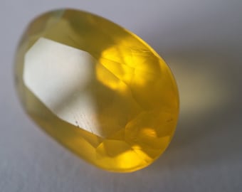3.58 Ct Natural Mexico YELLOW OPAL