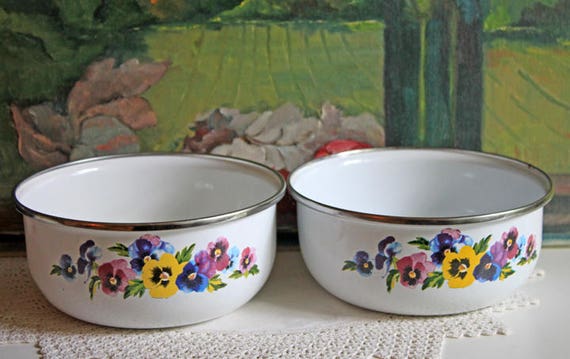 Enameled Metal Mixing Bowls. Vintage Bowls with Pansies Enameled Metal Mixing Bowls. Vintage Bowls with Pansies