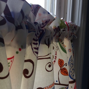 Valance using Valorie Wells Wrenly Twill