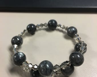 Labradorite beaded bracelet