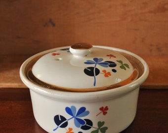 Vintage Hall Golden Clover Small Casserole Dish
