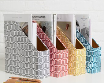 100% recycled geometric magazine file holder