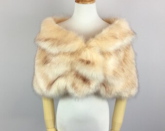 Champagne faux fur bridal wrap, light brown fur, Wedding Fur shrug, Fur Wrap, Bridal Faux Fur Stole Fur Shawl Cape (Blair Cha01)