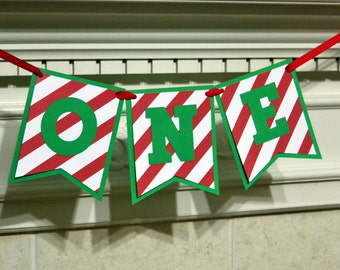 Christmas Birthday High Chair Banner, ONE Banner, Baby's First Christmas photo prop, Grinch, Wonderland, Christmas Banner, Smash cake banner
