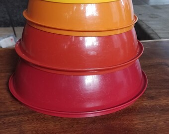 Vintage Tupperware Mixing Bowl set of 4 - Fall Colors - nesting