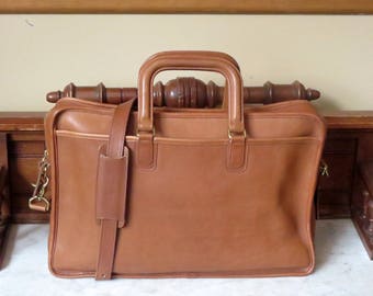 Dads Grads Sale Coach Monroe Brief In British Tan Leather With Brass Hardware And Crossbody Strap - Style 5276- Made In United States - VGC