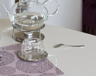 Jardin Classic Embroidered Linen Table Runner – The Well Appointed House