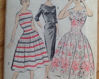 Vintage 50s Advance 8604 Sewing Pattern Women' Dress - size 12