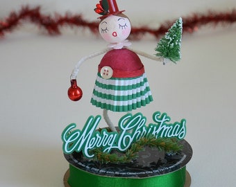 Spun Cotton Ornament / Christmas Ornament / Retro Style / Spun Cotton Santa
