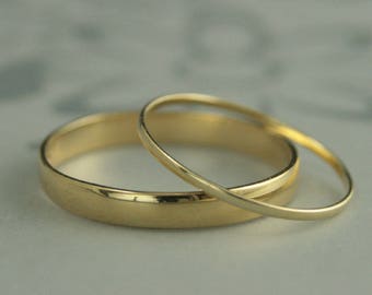 18K Wedding Ring Set His and Hers Bands 3mm Wide Band 1mm Thin Ring 18K Wedding Rings Men's Wedding Band Women's Wedding Ring 18K Thin Rings