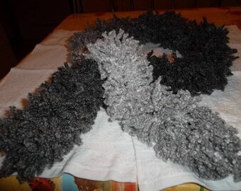 Stunning fantasy style "boa" wool scarf, knitted by hand.