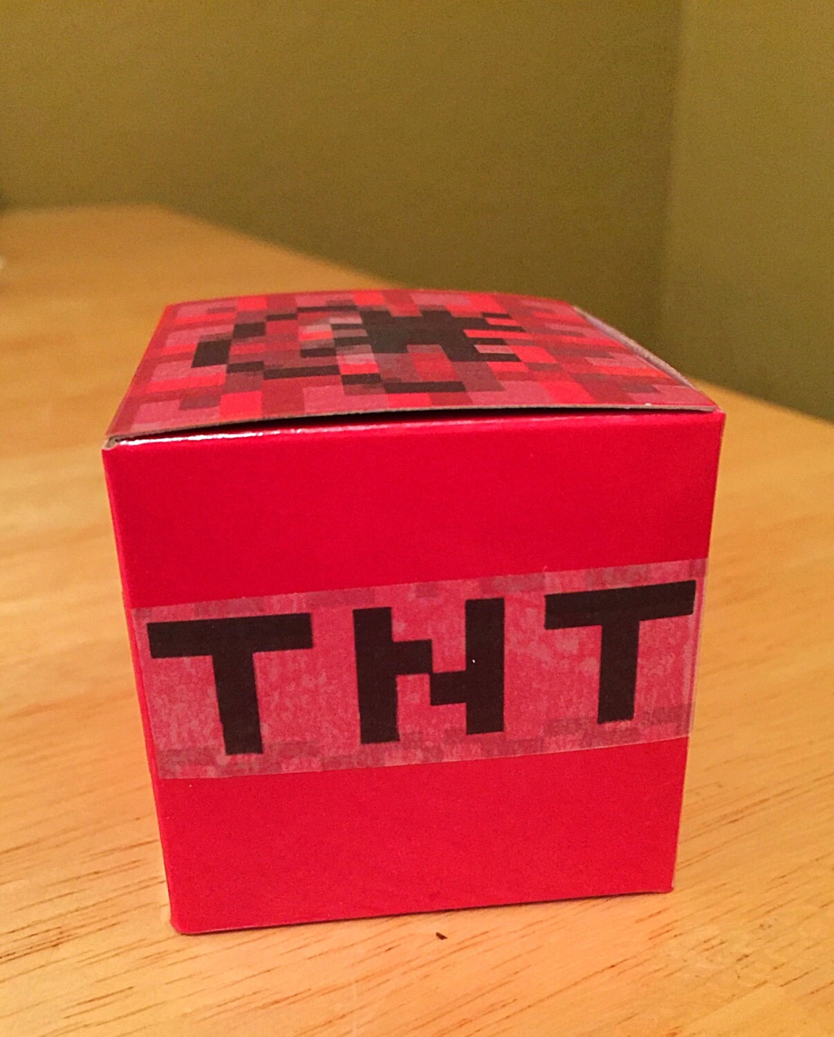 Minecraft TNT Box Invites