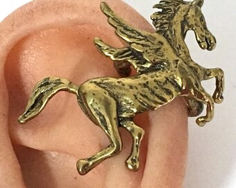 Brass Pegasus Winged Horse Ear Cuff gw18-039