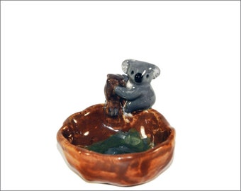 koala pinch pot trinket dish or ashtray handmade pottery Anita Reay ceramic koala bear figurine great mothers day gift nst