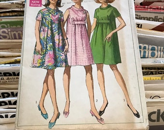 Simplicity 1960s Maternity Dress Sewing Pattern / Vintage 60s Misses Princess-Seamed Dress / Size 10, Bust 32 1/2 / 7558 / RARE FIND!