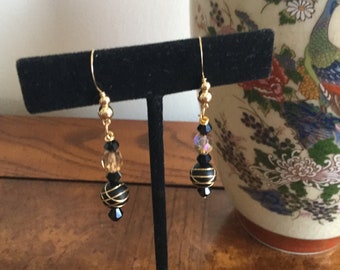 Black and Gold Beaded Dangle leverback Earrings, gifts, birthday