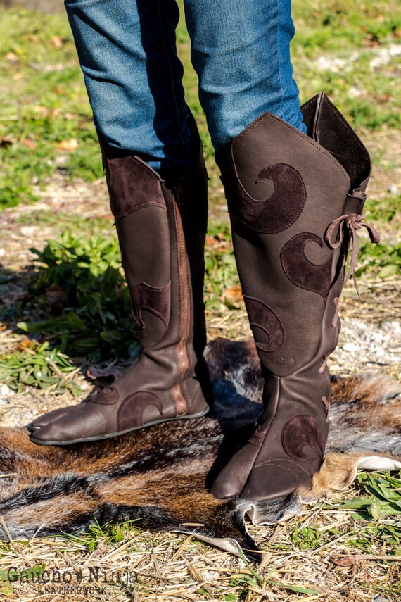 custom leather tabi boots