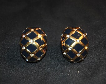 Vintage St. Johns Clip Back Earrings