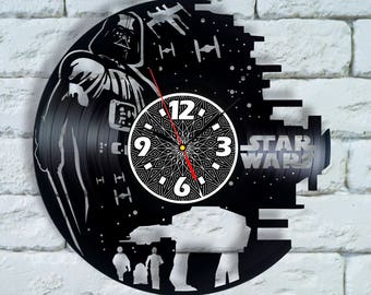 Kylo Ren Star Wars Force Awakens poster Vinyl Clock, force awakens gift, force awakens party Star Wars Force Awakens decor decorations ideas