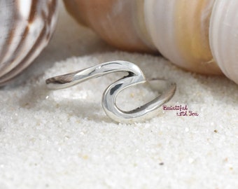Sterling Silver Beach Jewelry Wave Ring, Wave Ring Womens, Surfers Oceans Nautical Ring, Waves Ring, Simple Plain Silver Wave Ring