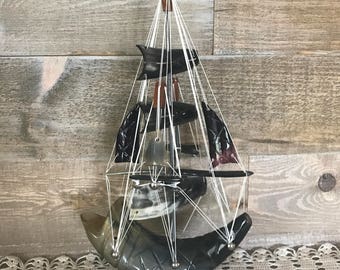 Vintage Tall Sea Shell Sailboat Home Decoration Collectible
