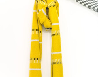 Knitted Lambswool Scarf Women's/Mens