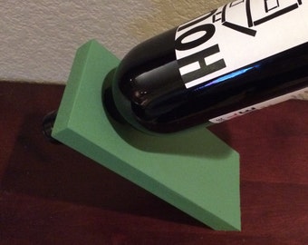 Balancing Wine Bottle Holder - Green