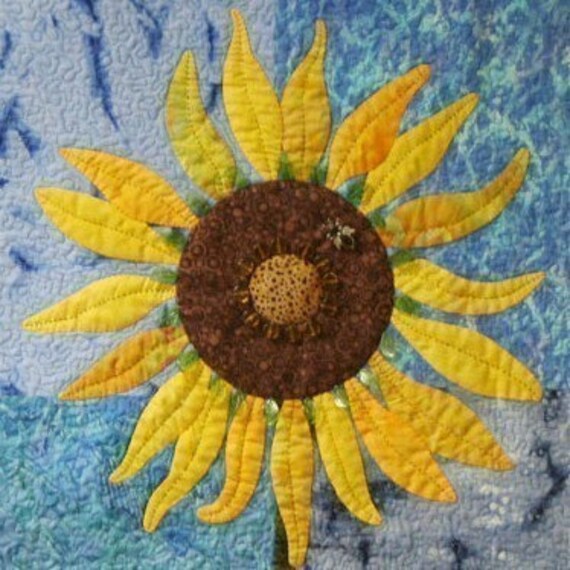 Pattern -- Sunflower Quilt -- Applique Sunflower Sewing Quilt Pattern ...