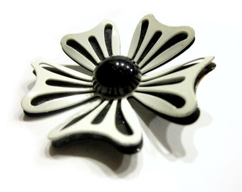Vintage Black White Enamel Flower Pin Dimensional Brooch Gift for Mom Gift for Her Under 15 Jewelry Gift