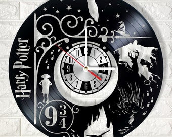 Harry Potter wall clock made out of real vinyl record wonderful gift for any occasion