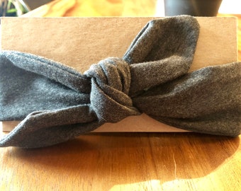 Baby knot headband. Dark grey