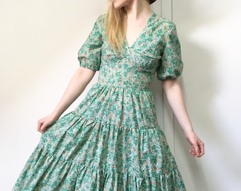 Vintage 1970s Dress, 70s Dress, Green Dress, Retro Floral Dress, 1970s, XS