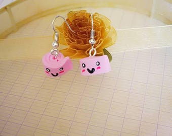 Toilet paper pale pink pendant that smiles