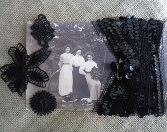 Inspiration Kit Mini Black Antique Sequin Trim and Appliques