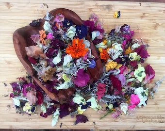 Dried Flower confetti, Flower girl, Wedding table decor, Tossing Flowers, Petal Confetti