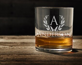 Personalized Whiskey Glasses, Groomsmen Rocks Glass, Groomsmen Gift Ideas, Personalized Whiskey Drinking Glasses, Bourbon, WG111