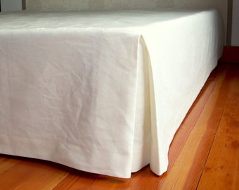 Ready-Made Queen Organic Bedskirt, Hemp/Cotton Classic Bedding, Tailored, Natural