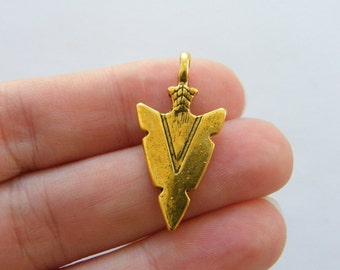 6 Arrow head charms antique gold tone GC309